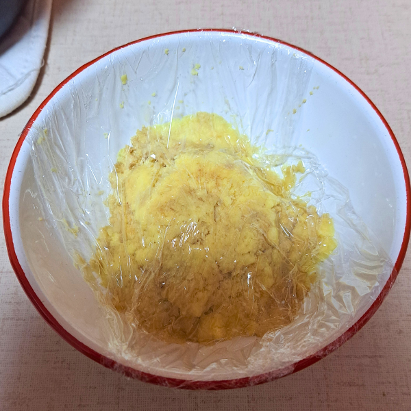すりおろしたサツマイモ